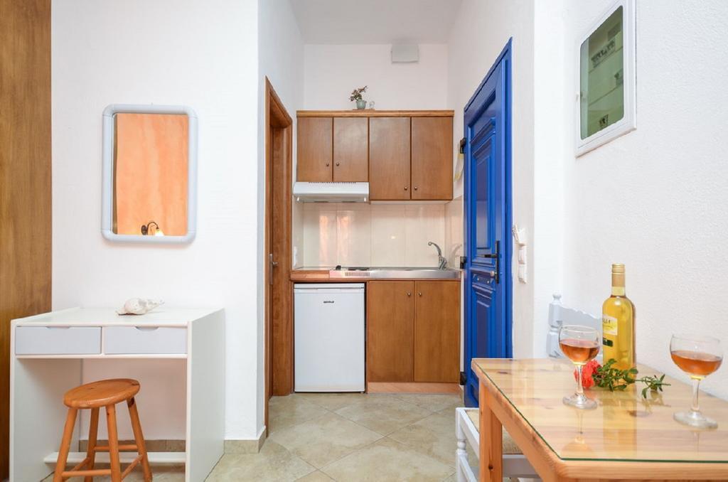 Sofia Studios Agia Anna  Room photo